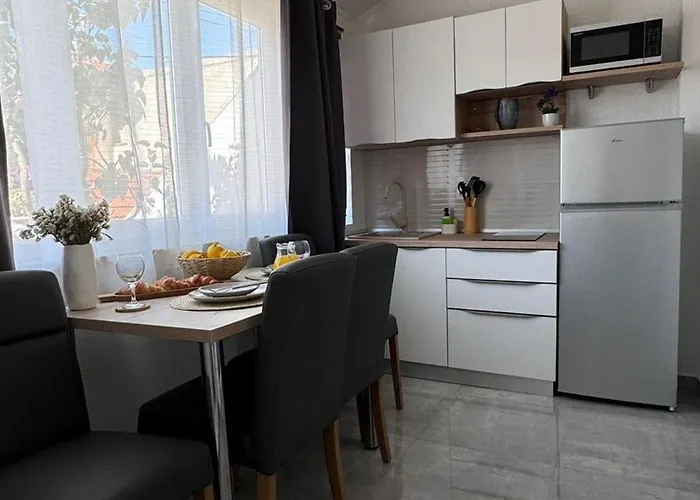 Sandra * Трогир